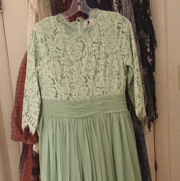 Dainty Jewells dress - Picture 1 of 2